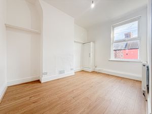 Photo 6- click for photo gallery